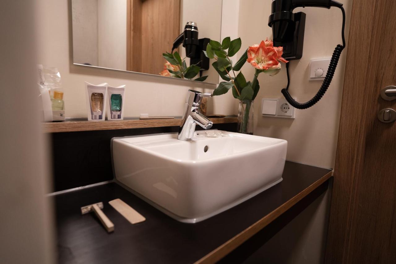 Motel Q Zimmern ob Rottweil المظهر الخارجي الصورة